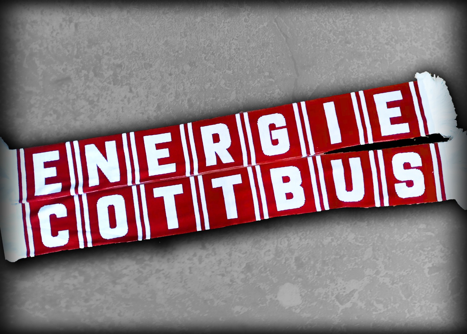 Balkenschal Energie Cottbus Image